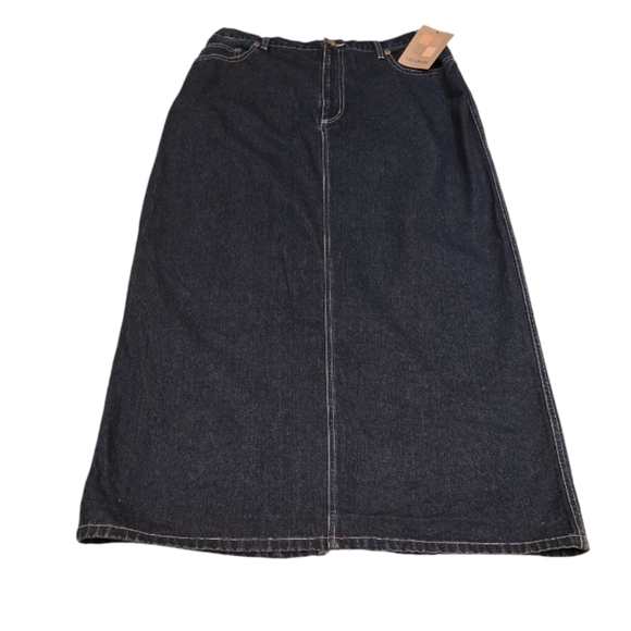 NWT Vintage Long Jeans Skirt. Size 8-10/ Size tag says 14 - Picture 2 of 8
